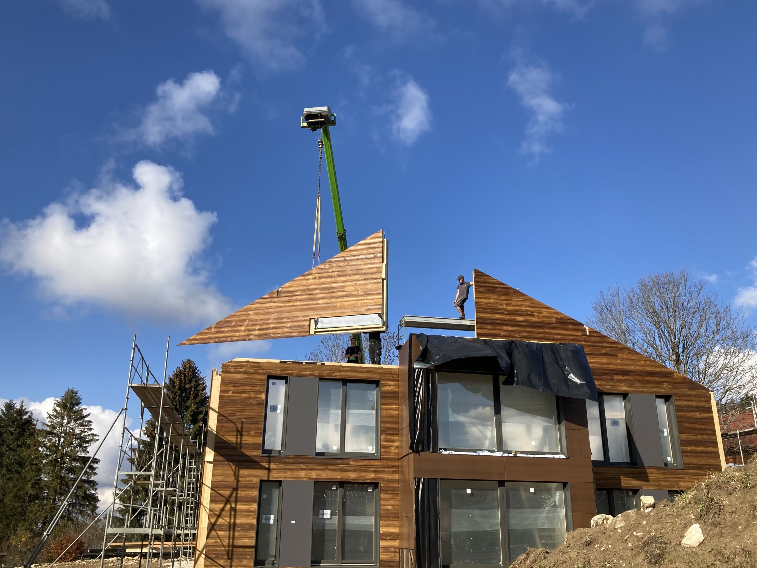 https://notrechalet.fr/uploads/2026/01/pendant-la-construction-notre-chalet-26-scaled.jpg